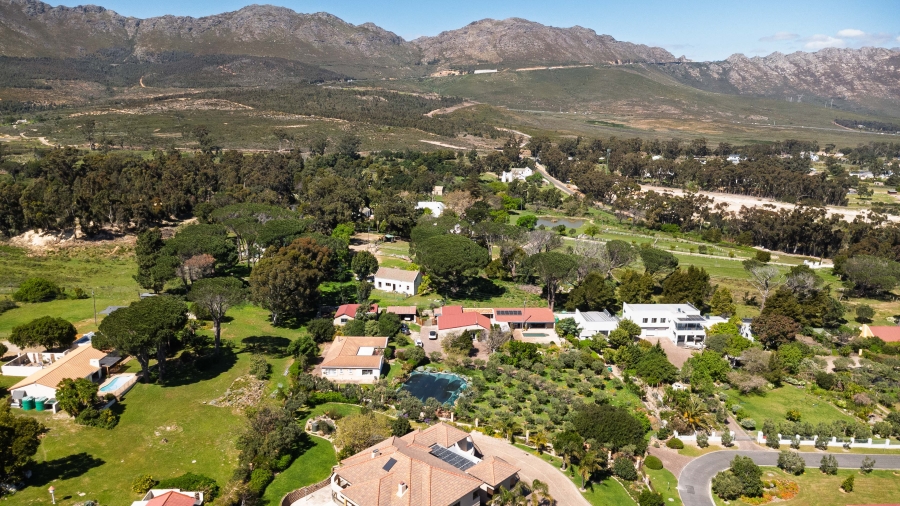 7 Bedroom Property for Sale in Tre Donne Estate Western Cape